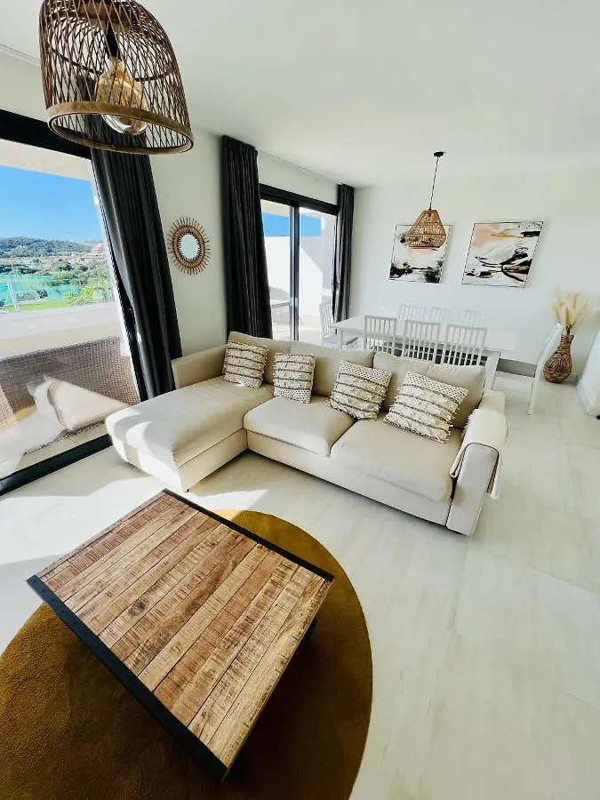 Penthouse Moderne Et Cosy Pour Vos Vacances Accessible A Pied Depuis La Plage Estepona
